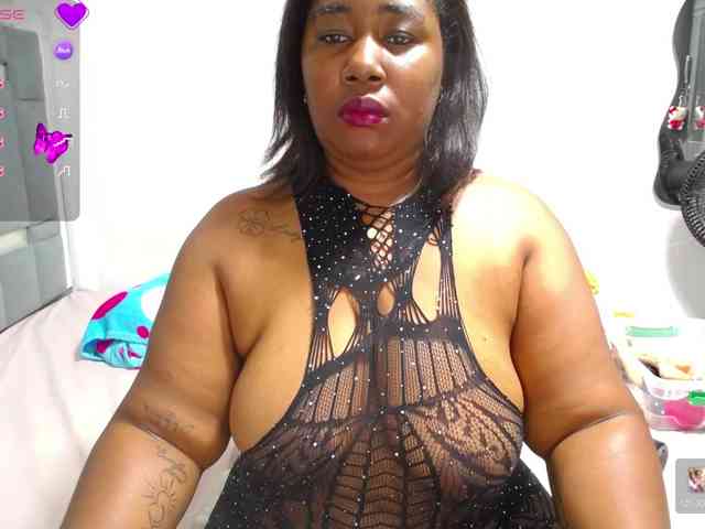 thickebonymilf