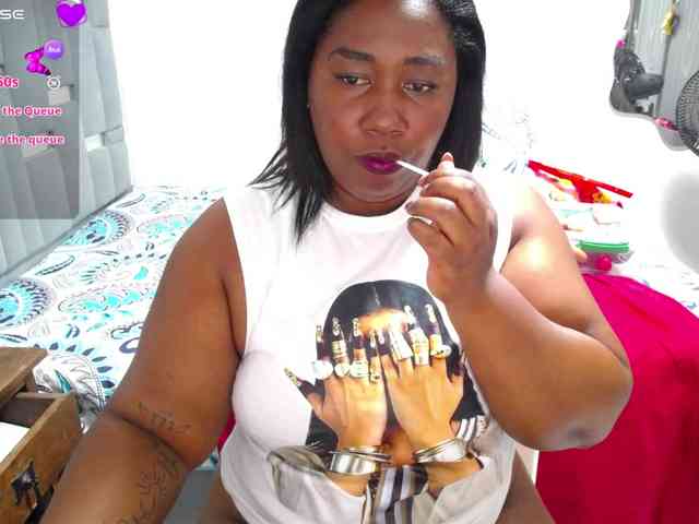 thickebonymilf webcam