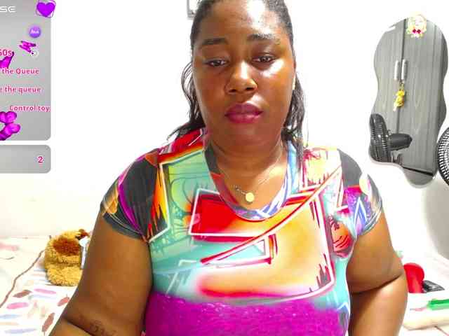 thickebonymilf webcam