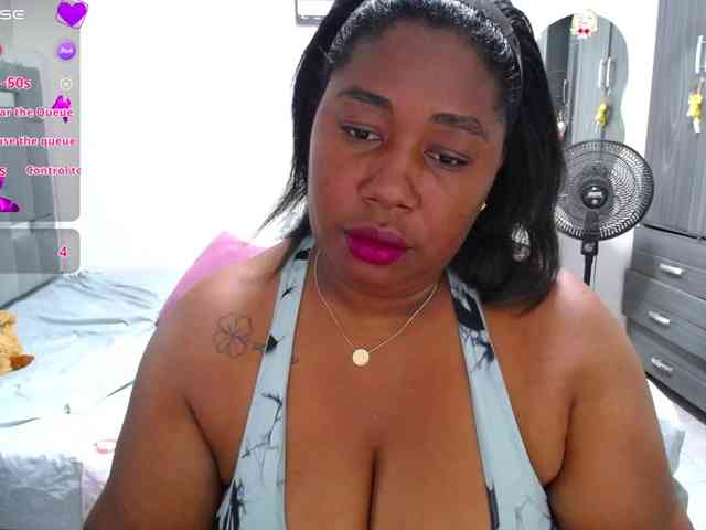 thickebonymilf webcam