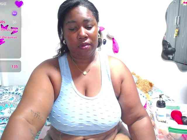 thickebonymilf webcam