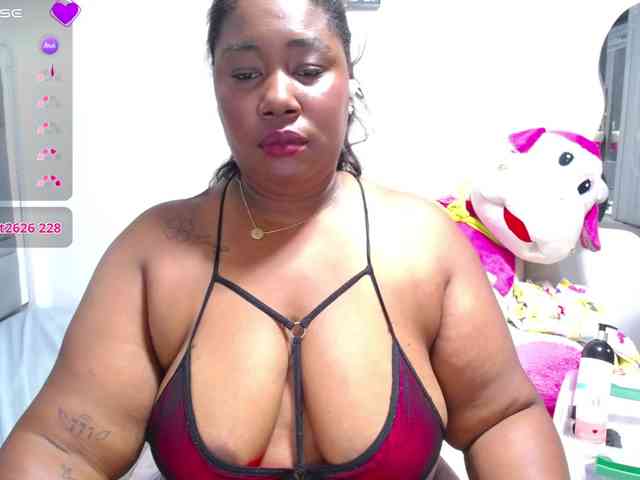 thickebonymilf