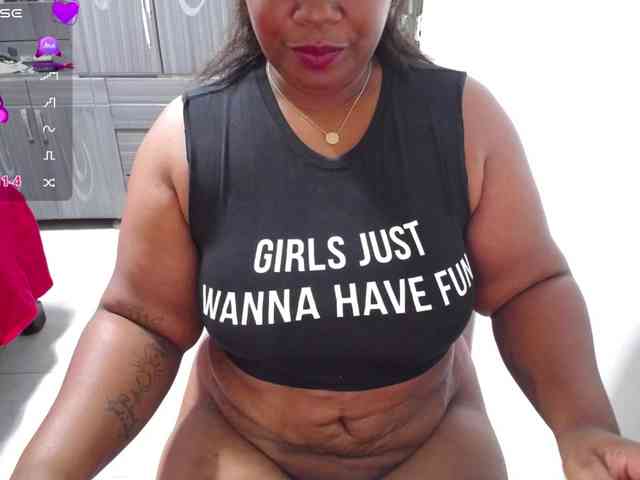 thickebonymilf webcam