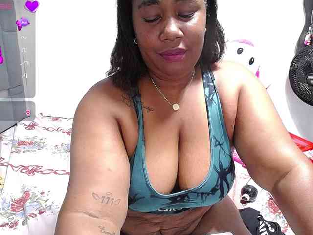 thickebonymilf