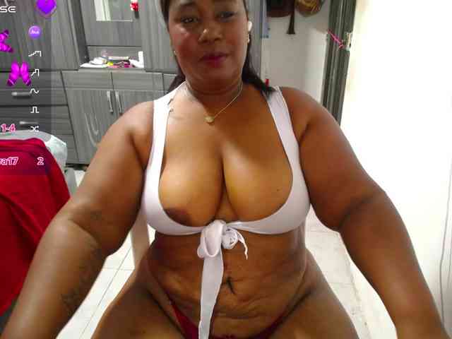 thickebonymilf webcam