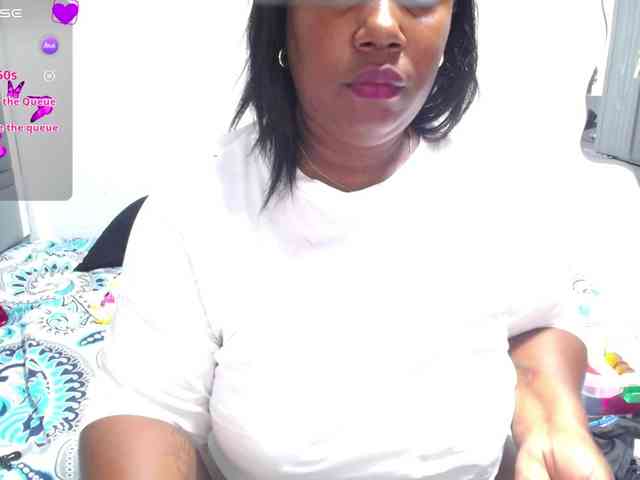 thickebonymilf webcam