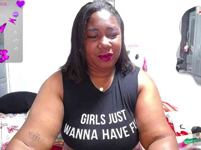 thickebonymilf webcam