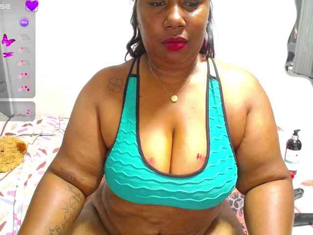 thickebonymilf webcam