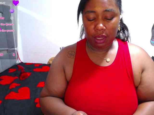 thickebonymilf
