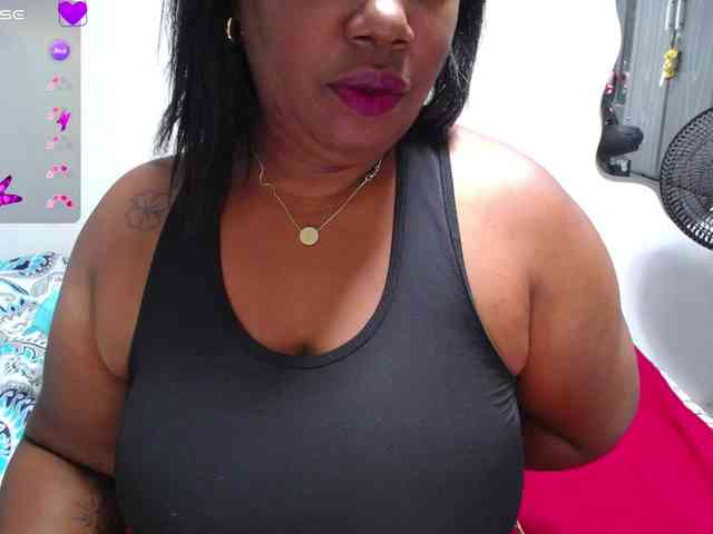 thickebonymilf webcam
