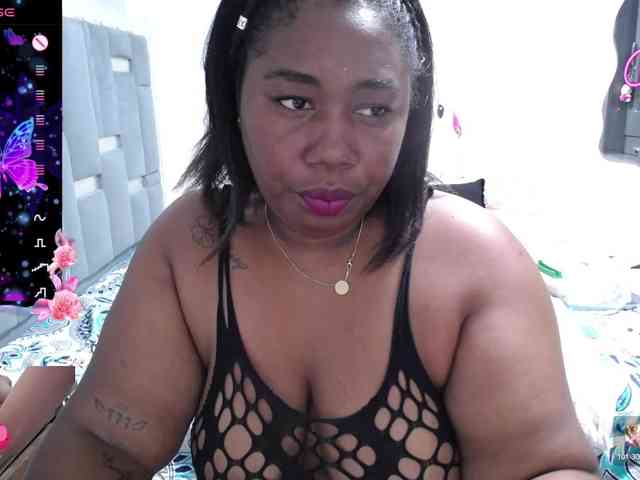 thickebonymilf webcam