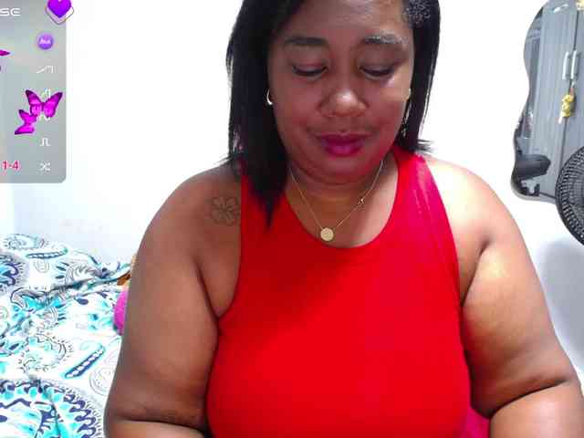 thickebonymilf webcam