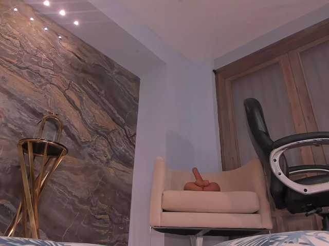 AlyssaDean live cam on BongaCams