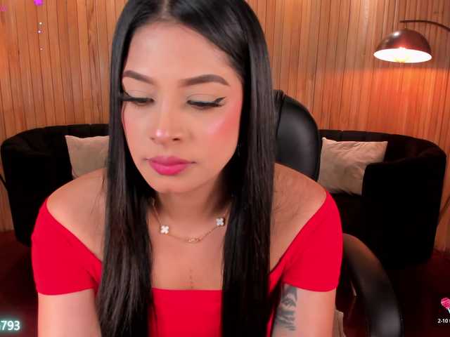 AlyssaDean webcam