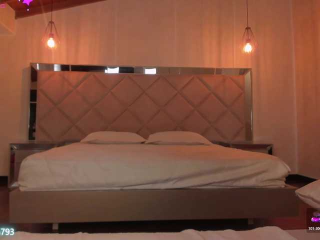 AlyssaDean live cam on BongaCams