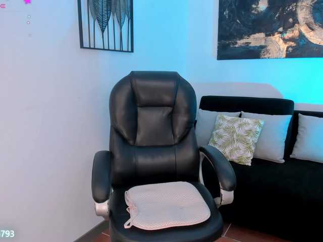 AlyssaDean live cam on BongaCams