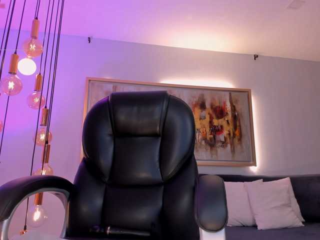 AlyssaDean live cam on BongaCams