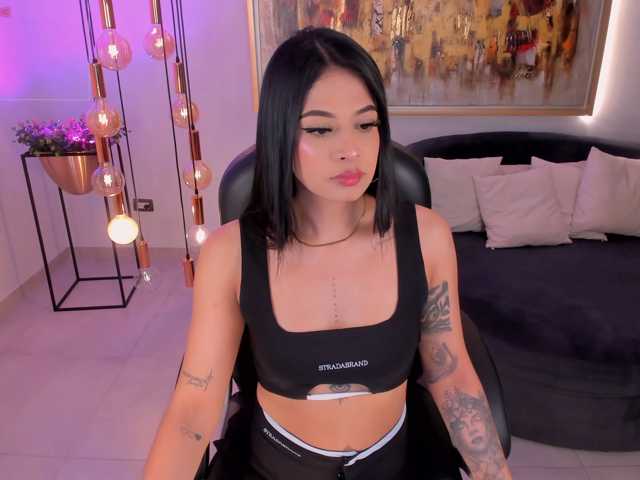 AlyssaDean live cam preview
