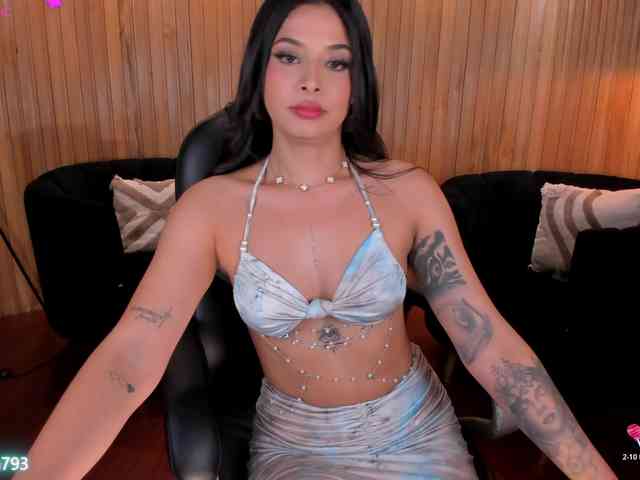 AlyssaDean webcam