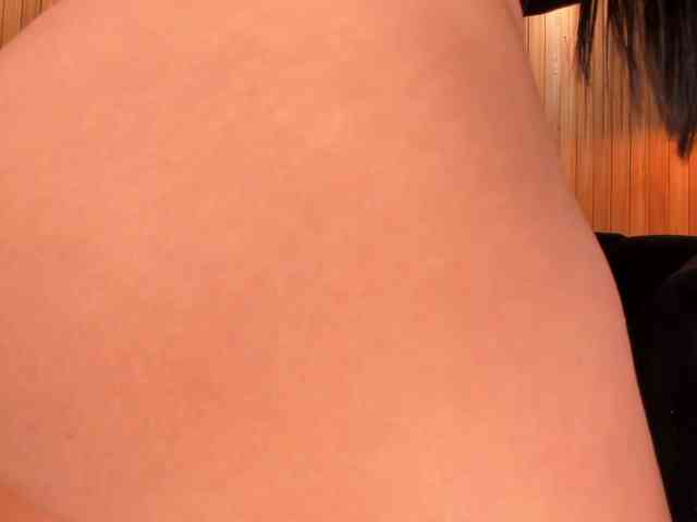 AlyssaDean webcam