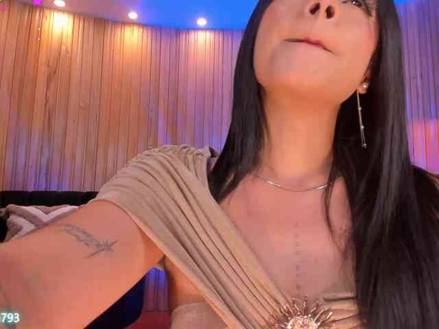 AlyssaDean webcam