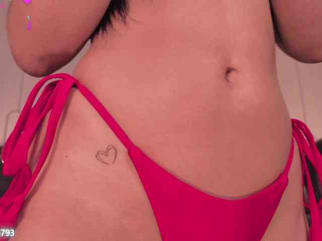AlyssaDean webcam