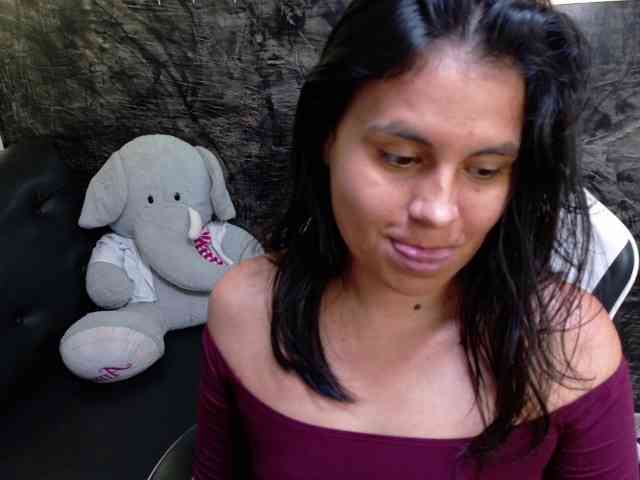 Oliiviia webcam