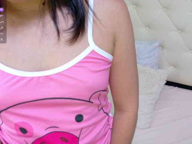 Oliiviia webcam