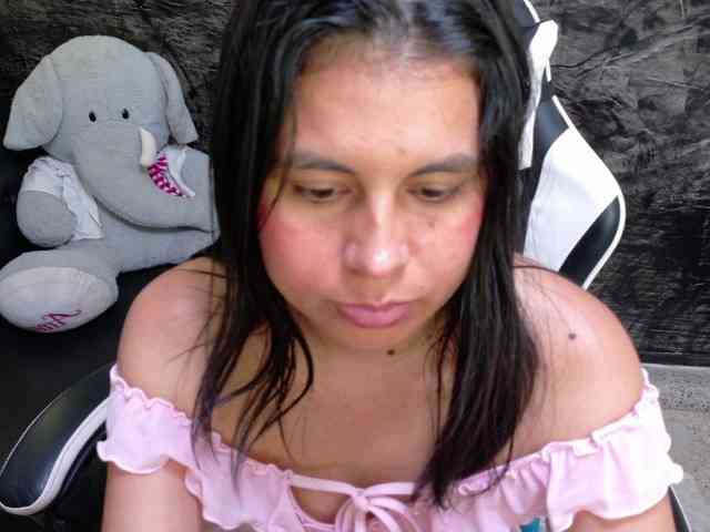 Oliiviia webcam