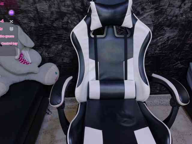Oliiviia webcam