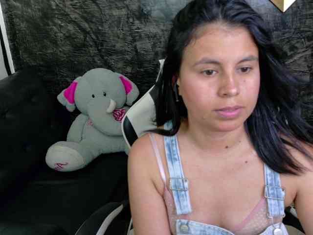 Oliiviia webcam
