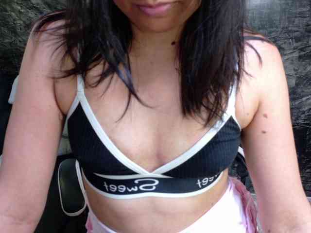 Oliiviia webcam