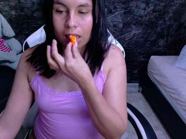 Oliiviia webcam