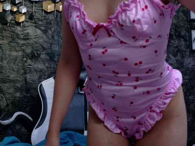 Oliiviia webcam