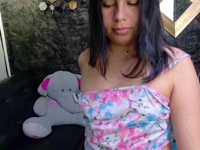 Oliiviia webcam