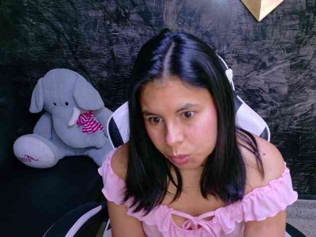 Oliiviia webcam