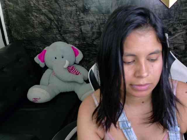 Oliiviia webcam