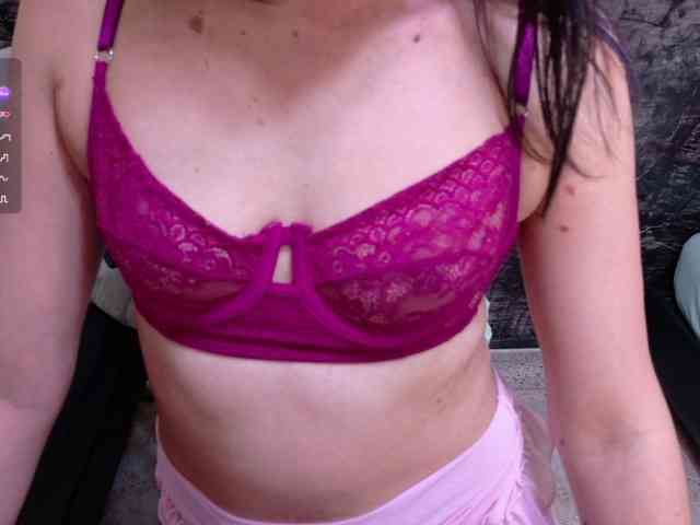 Oliiviia webcam