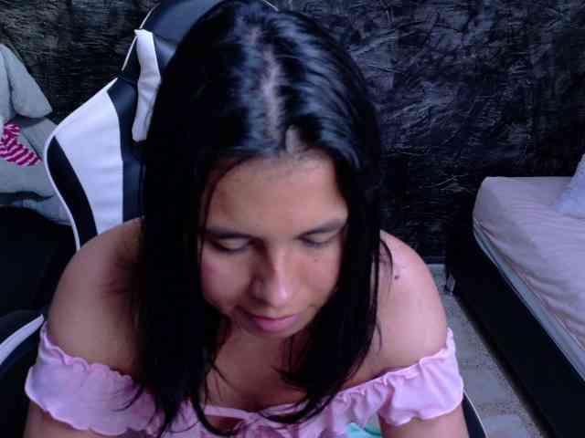Oliiviia webcam