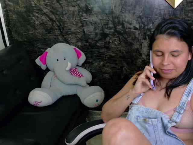Oliiviia webcam