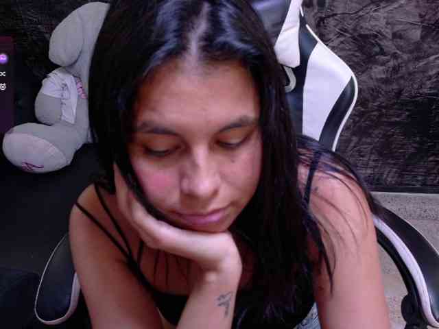Oliiviia webcam