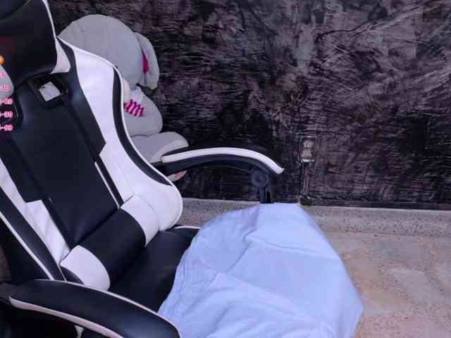 Oliiviia webcam