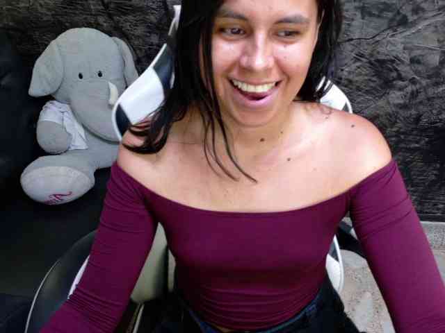 Oliiviia webcam