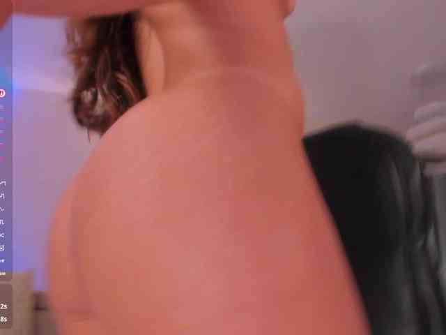 RoxanneHill Live Webcam on BongaCams