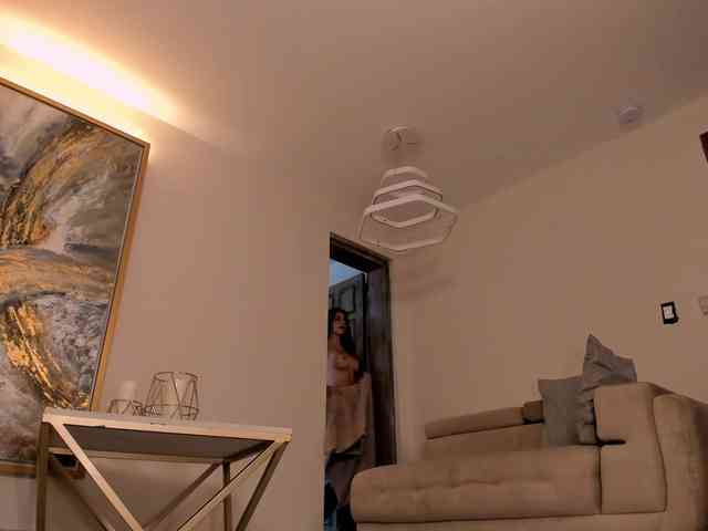 RoxanneHill webcam