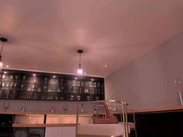 RoxanneHill webcam