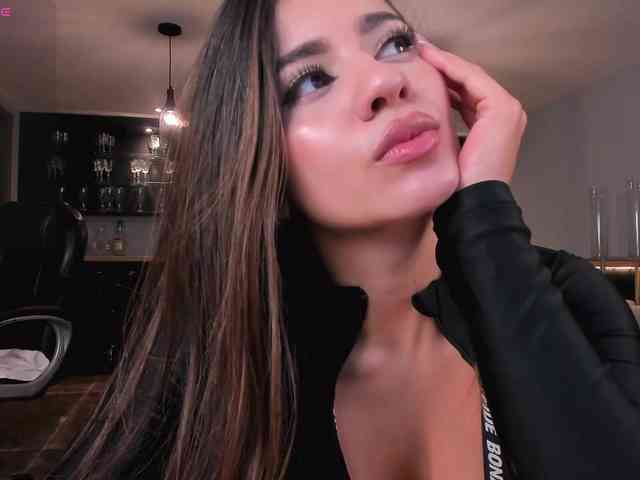 RoxanneHill webcam