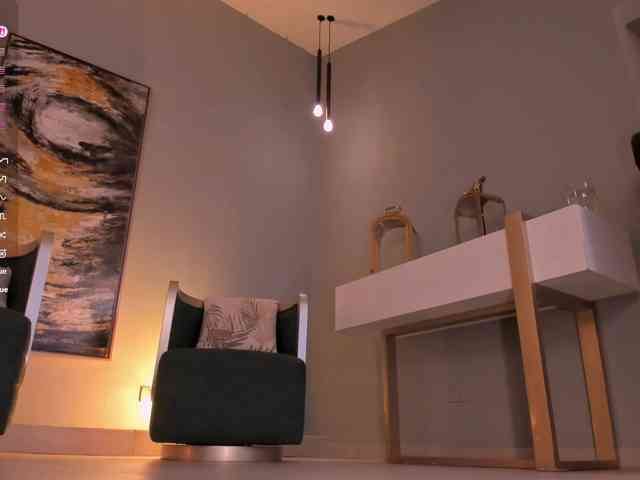 RoxanneHill webcam