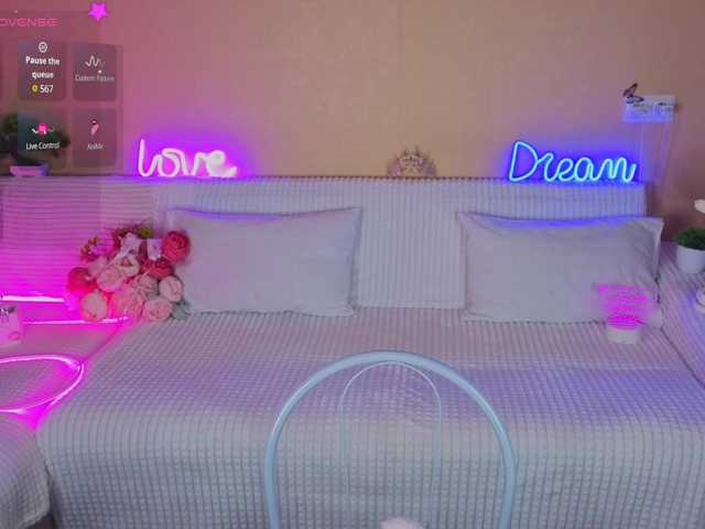 Camilla-One live webcam show