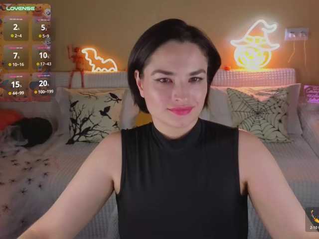 Camilla-One live cam on BongaCams